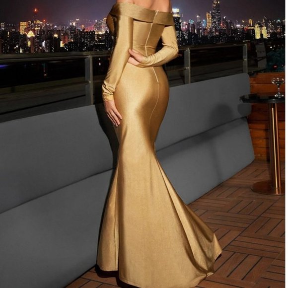 elegant off shoulder runched thigh split maxi dress - Picture 5 of 6